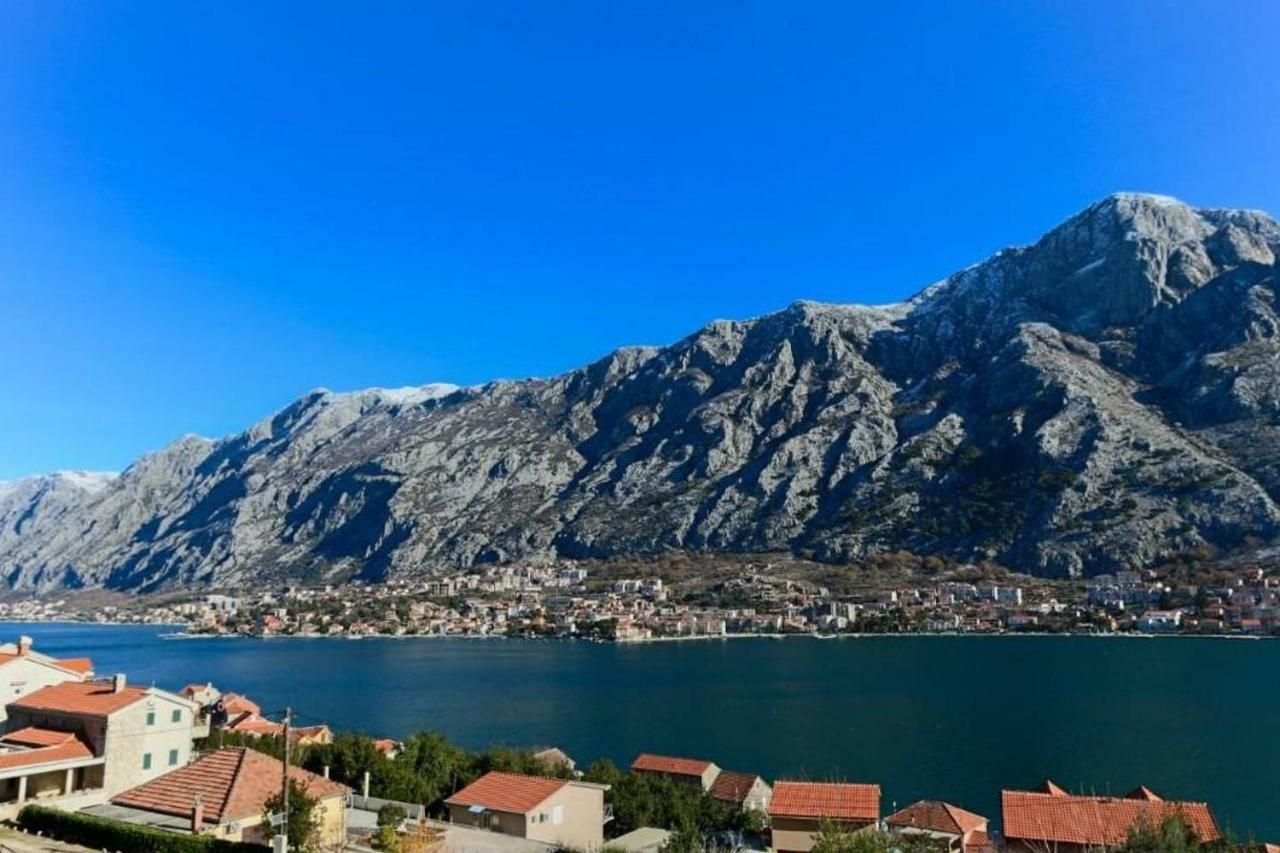 Sun Apartment Kotor Exterior foto